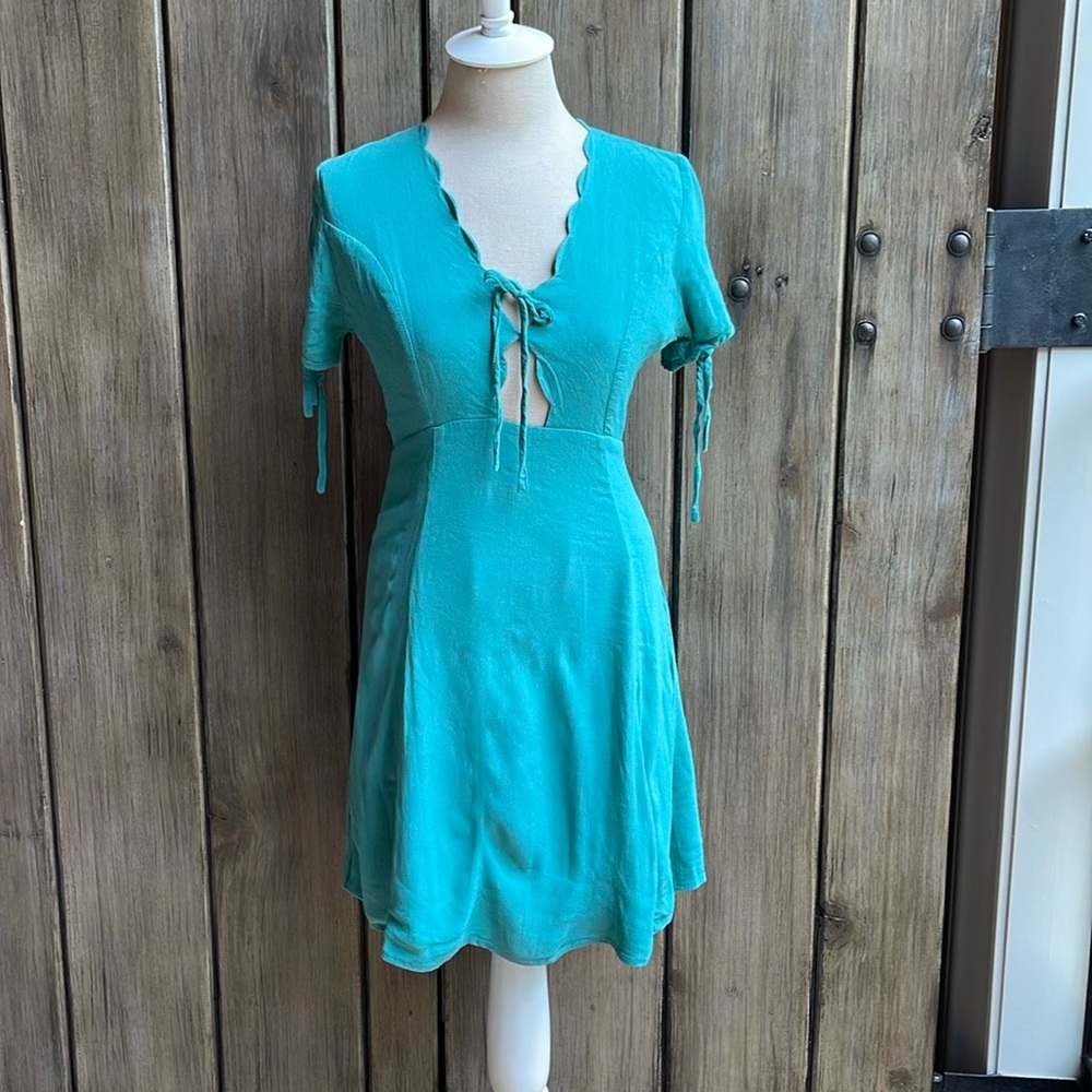 Anthropologie Scalloped dress